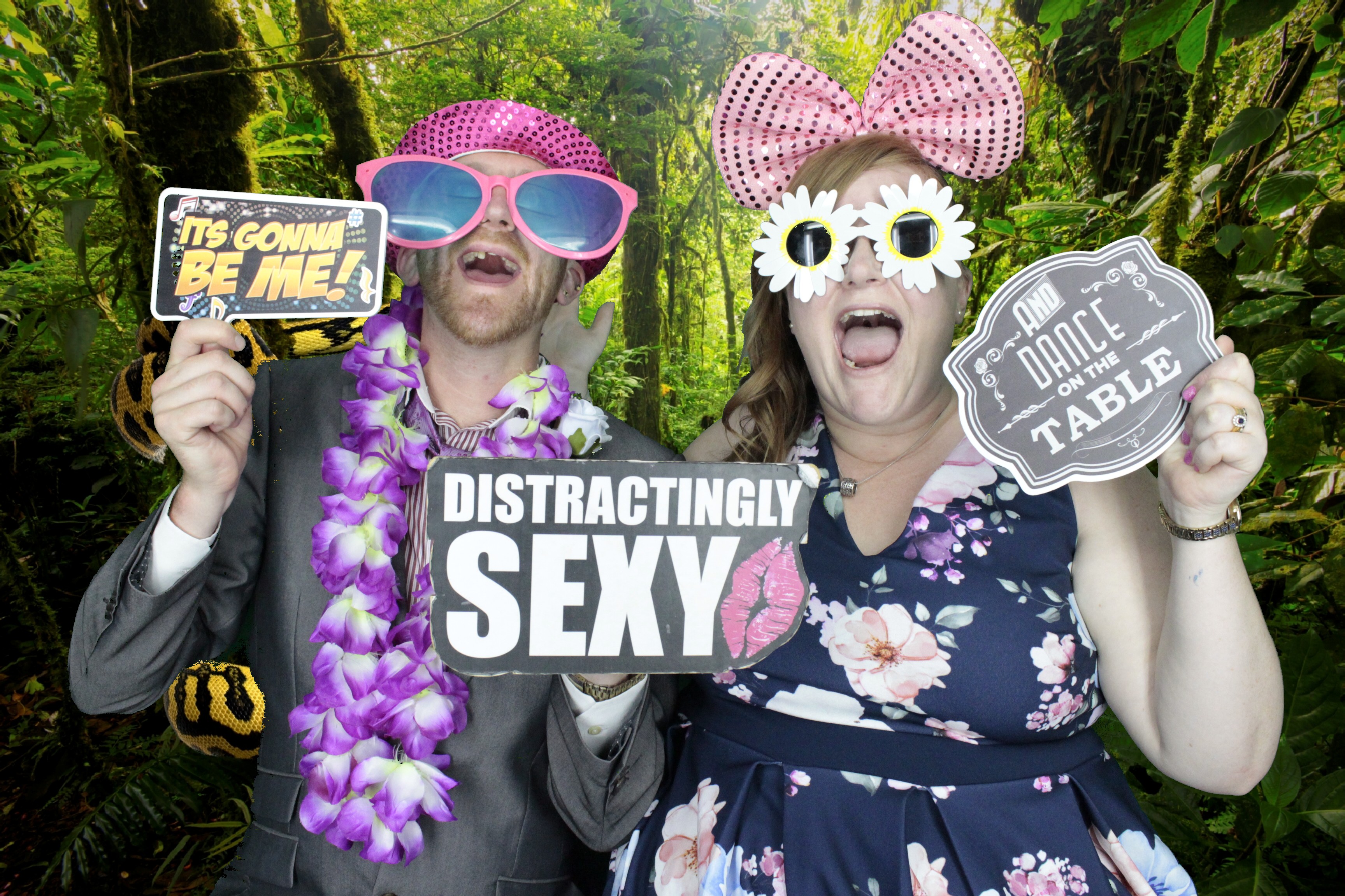 Katie and Jons Wedding | View more photos from the event at gallery.myphotoboothexperience.co.uk/u/MyPhotoBoothExperienceLtd/Katie-and-Jons-Wedding